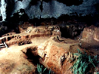 inside-taboncave.gif